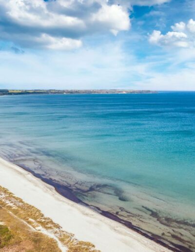 Strand vor der Baltic Suite